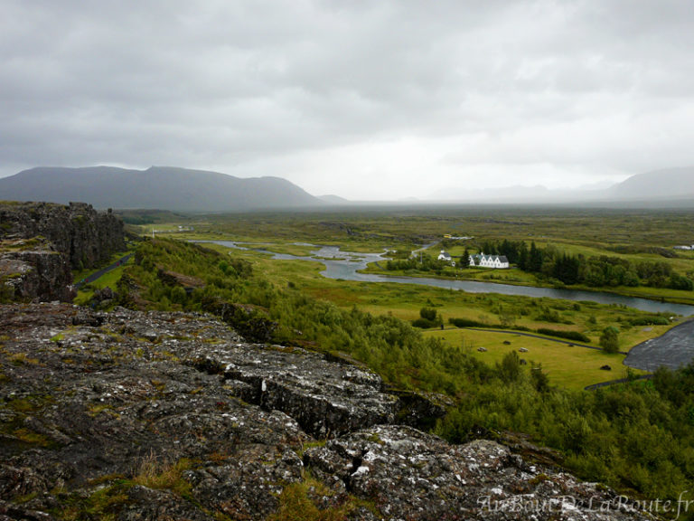 Point de vue sur Þingvellir